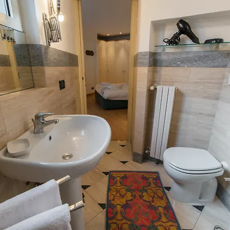 At Heart Of - Duomo Apartman