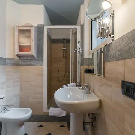 At Heart Of - Duomo Apartman